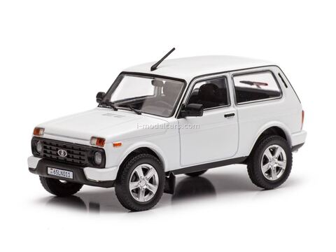 Niva Urban 4x4 white ArModel 1:43