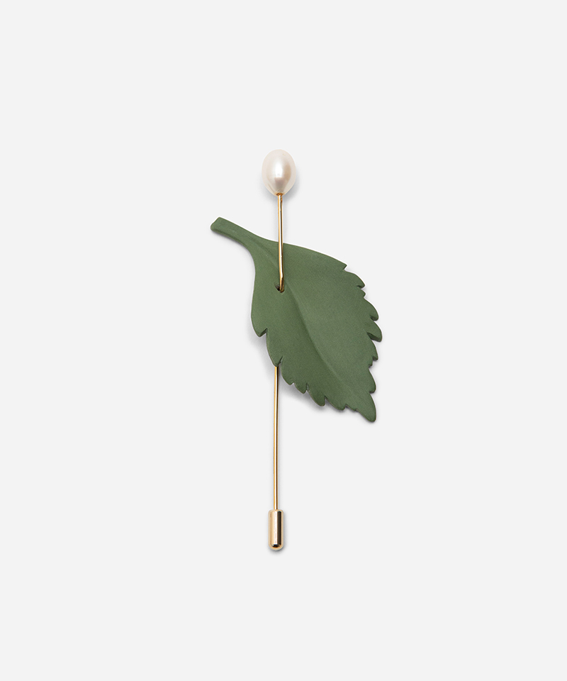 Брошь PIERCED LEAF