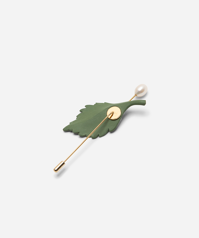 Брошь PIERCED LEAF