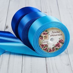 Лента атласная 4 см*22 м.
