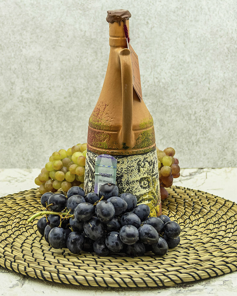 Вино Maran Winery Арени Марани Красное Сухое в Кувшине 2017 г.у. 14% 0,75 л