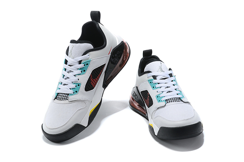Jordan Mars 270 Low 'White Jade Orange' 