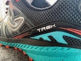 Беговые кроссовки внедорожники Joma Trek мужские