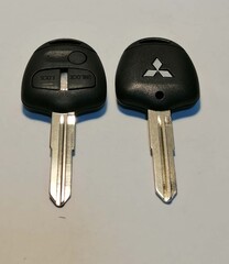 Mitsubishi HU56R ремкомплект 3 кнопки левый (Артикул:16108)