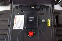 Трактор Z333VO и Z333VO-A с прицепом, пультом управления и родительской ручкой