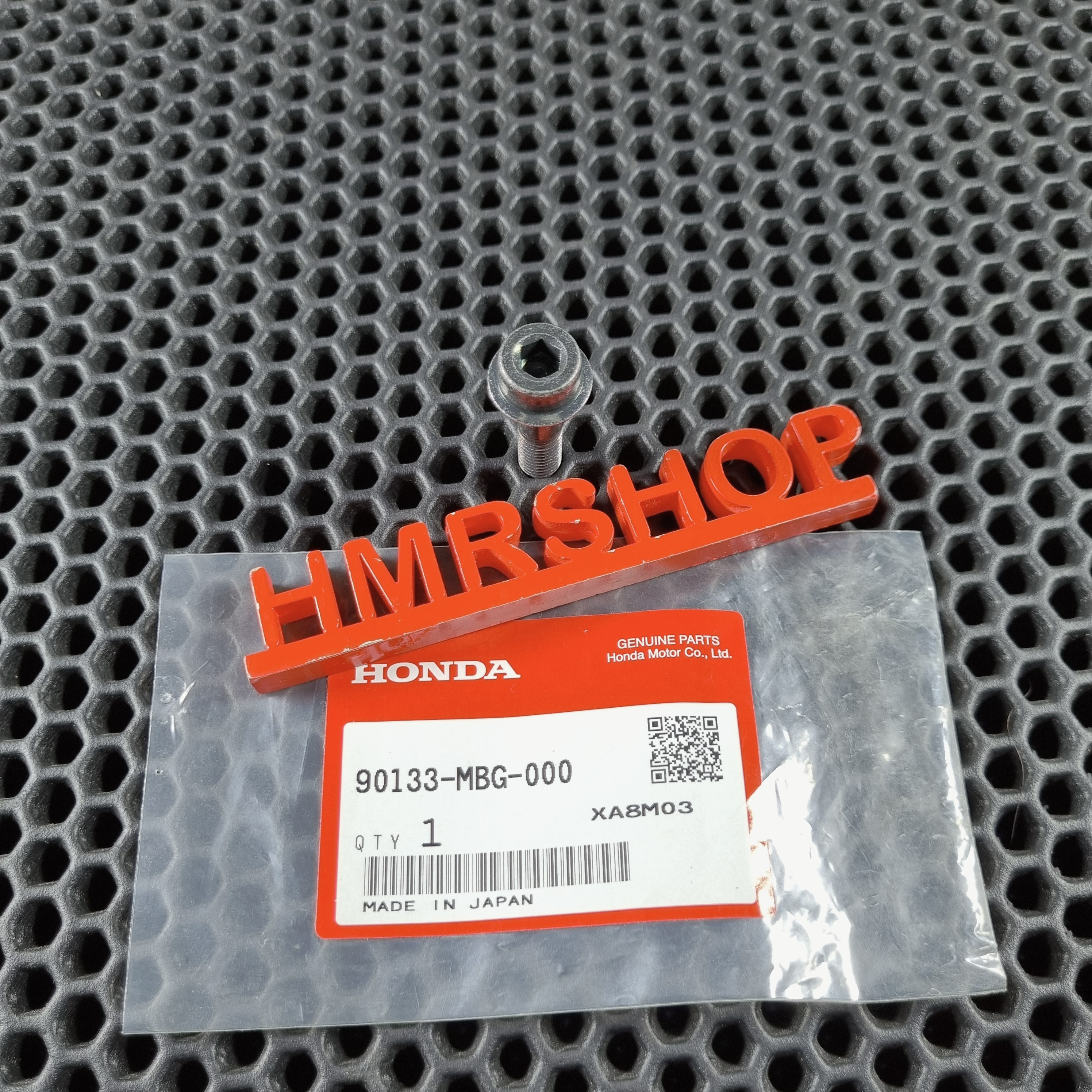 Honda Болт крепления задней звезды 8х32 90133-MBG-000