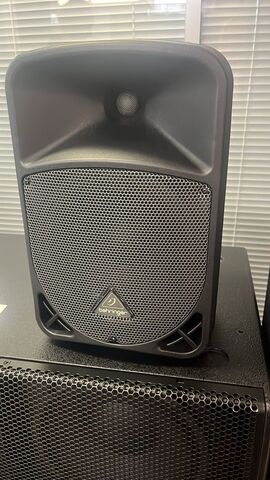 BEHRINGER EUROLIVE B108D