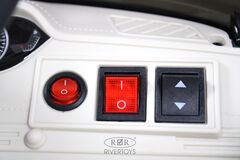 Mercedes C555MC с дистанционным управлением