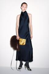 ZARA АТЛАСНОЕ ПЛАТЬЕ МИДИ С ГОРЛОВИНОЙ ХАЛТЕР — ZW COLLECTION, ТЕМНО-СИНИЙ