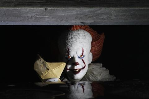 Оно 2017 фигурка Пеннивайз Ultimate