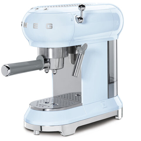 Кофемашина-эспрессо Smeg ECF02PBEU