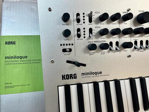 KORG Minilogue аналоговый синтезатор