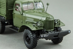 ZIL-157K with a winch and awning DIP 1:43