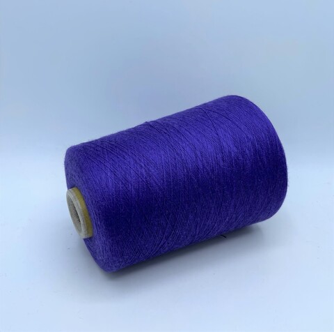 Loro piana (пр.Италия),art-Super cash 2/52 2600м /100 гр. 100% Кашемир , цвет-Фиолетовый электрик ,арт-22686