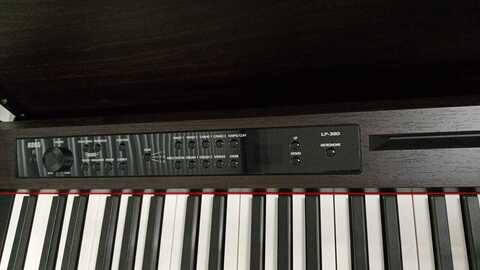 KORG LP-380