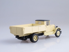 ZIS-5 flatbed truck 1933 beige 1:43 Nash Avtoprom