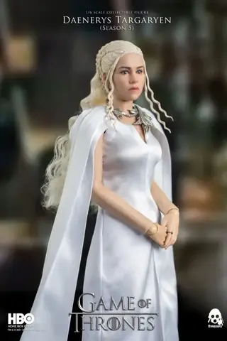 Фигурка Дейенерис Таргариен из фильма Игра престолов 1:6