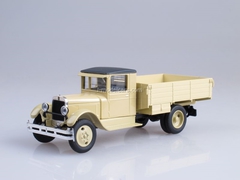 ZIS-5 flatbed truck 1933 beige 1:43 Nash Avtoprom
