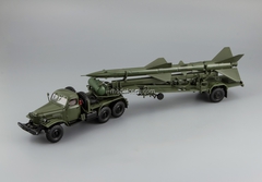 Transport-loading vehicle PR11 with rocket 20DSU green DIP 1:43