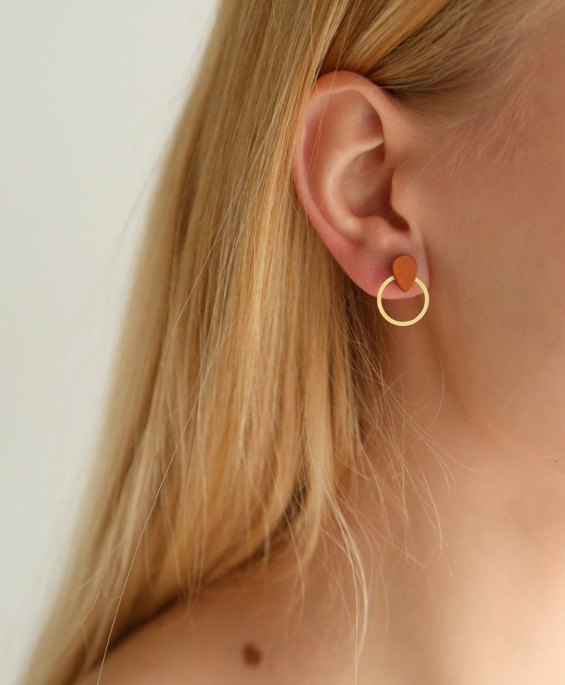 Серьги Raindrop Hoop Studs Burnt Orange