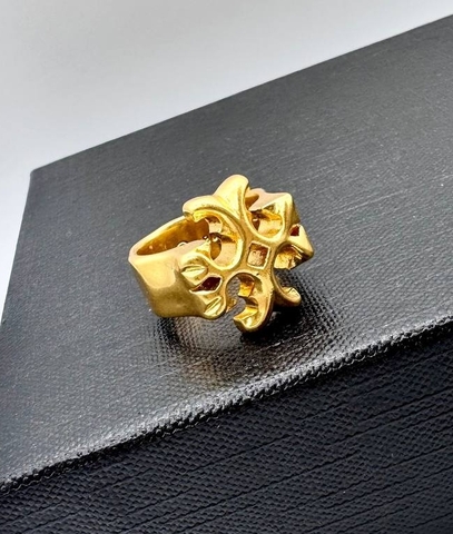 Кольцо логотип TORY BURCH в лимонной позолоте