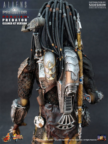Фигурка Хищник Чистильщик из фильма Чужой против Хищника Реквием Hot Toys 1/6