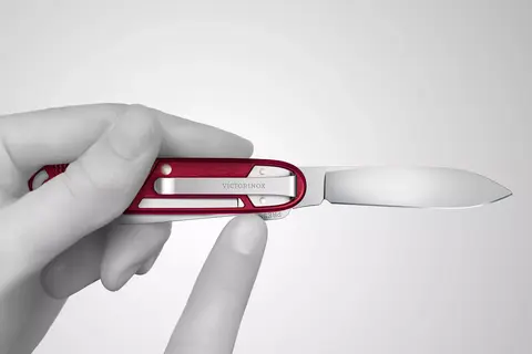 Складной нож VICTORINOX Onefold Alox (0.8006.20) red