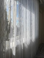 Тюль в гостиную INVA жаккард с рельефным рисунком "Волны" 260х300/белый
