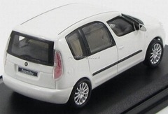 Skoda Roomster 2012 white Abrex 1:43