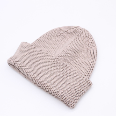 Шапка unisex Katya Dzhon бежевая из шерсти мериноса