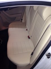 Чехлы на Volkswagen Passat 6 универсал 2005–2011 г.в.