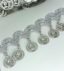 Тесьма люрекс с декоративными элементами/мониста, ш. 4,5 см, серебро
