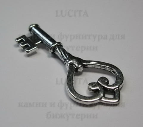 Подвеска "Ключик с сердцем" 47х19 мм (цвет - античное серебро)