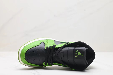 Jordan 1 Mid 'Altitude Green' 