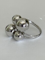 Шары 2+2 (кольцо из серебра)