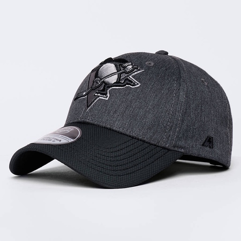 Бейсболка Pittsburgh Penguins