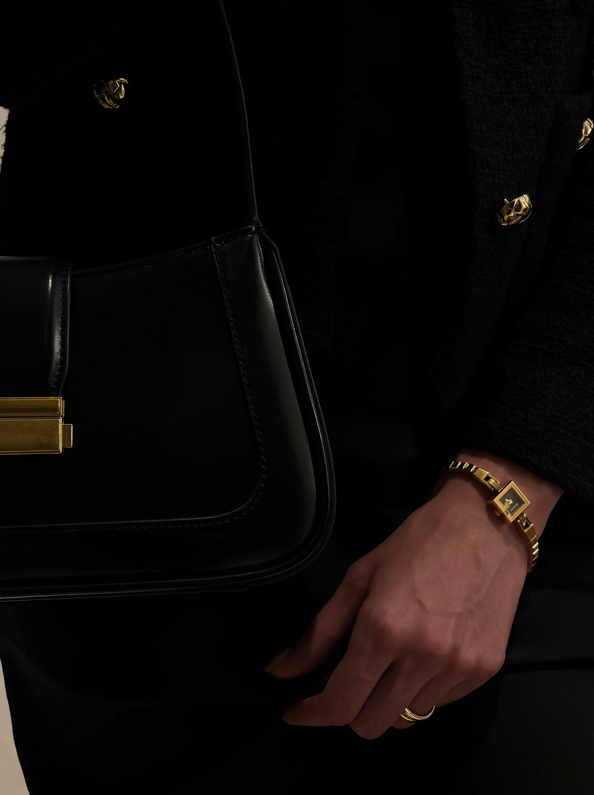 Редкие винтажные часики Gucci — фото 7
