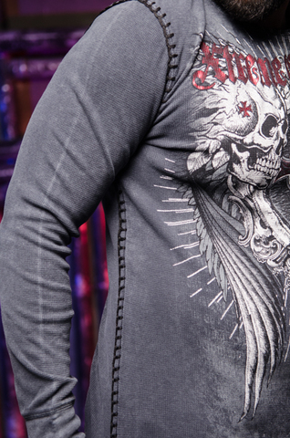 Xtreme Couture | Пуловер мужской DEATHS DANCE X1762I от Affliction декоративный боковой шов