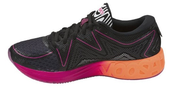 Беговые полумарафонки женские Asics Noosa Ff черные-оранжевые - 5