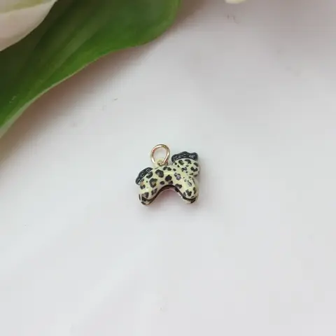 Подвеска Кудрявая лошадка, леопардовый принт, эмаль, позолота, 15*12 мм, П180