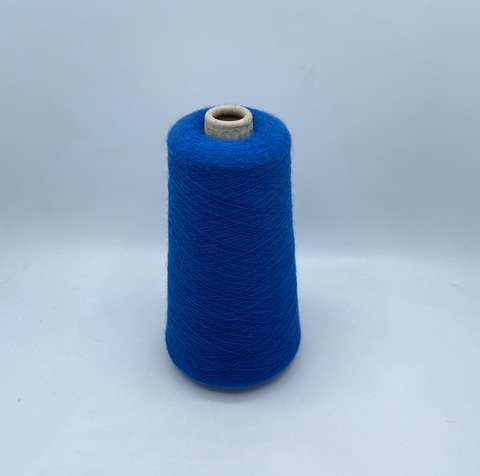 Folco (пр.Италия) 32/2 1600м/100гр, 50% меринос, 50% акрил, цвет-Светло-синий(942), арт.33941