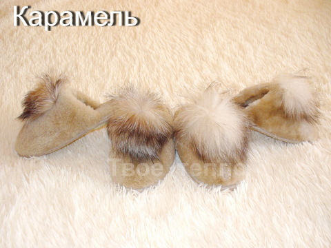 Женские шлепки с песцовым помпоном