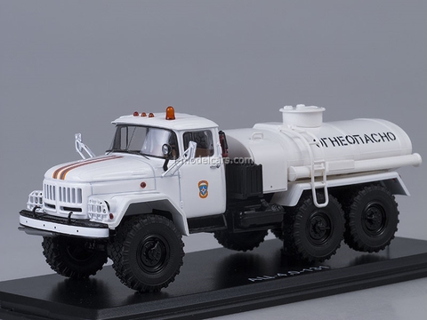 ZIL-131 AC-40 MChS Ministry of Emergency 1:43 Start Scale Models (SSM)