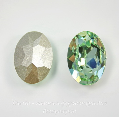 4120 Ювелирные стразы Сваровски Chrysolite (18х13 мм) ()