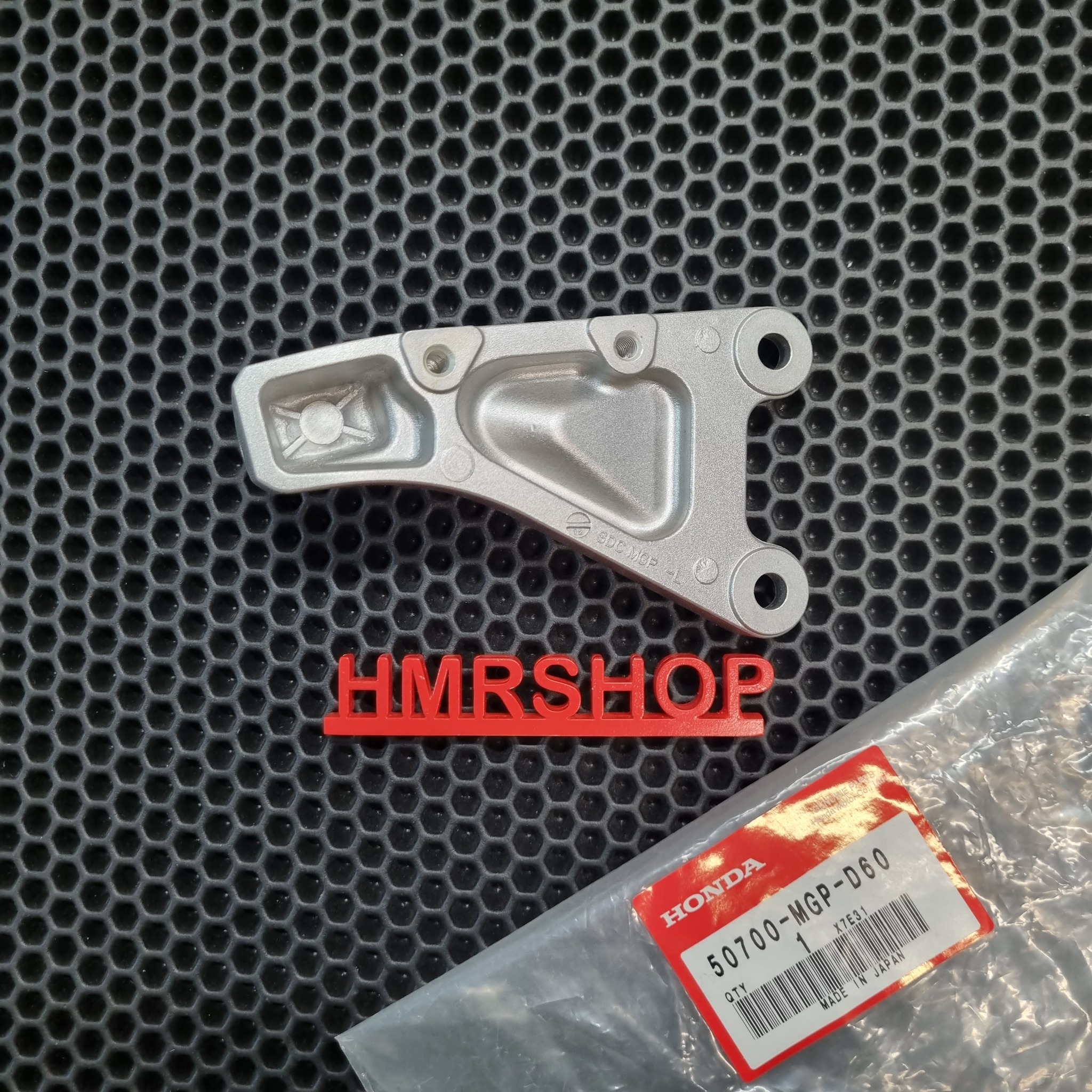 Honda Кронштейн левой водительской подножки CBR1000RR 2014-2017 50700-MGP-D60