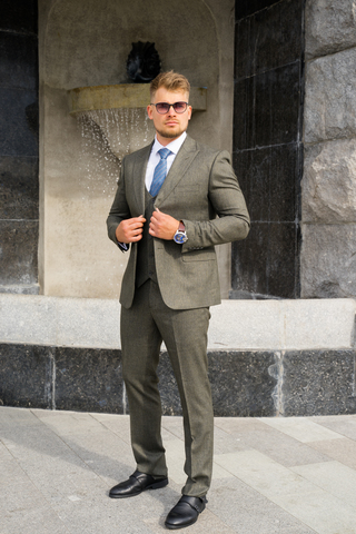 Мужской костюм тройка Slim Fit Danila Barcelo 11/141