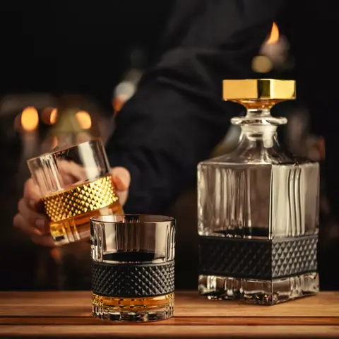 Набор для виски золото Glen штоф 850 мл 2 стакана 330 мл EISCH арт. 180370