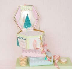 Адвент-календарь "Laduree" (18,4 x 9,5 x 16,2 см)