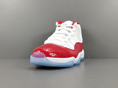 Air Jordan 11 'Cherry' 