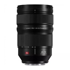 Panasonic Lumix S Pro 24-70mm f/2.8